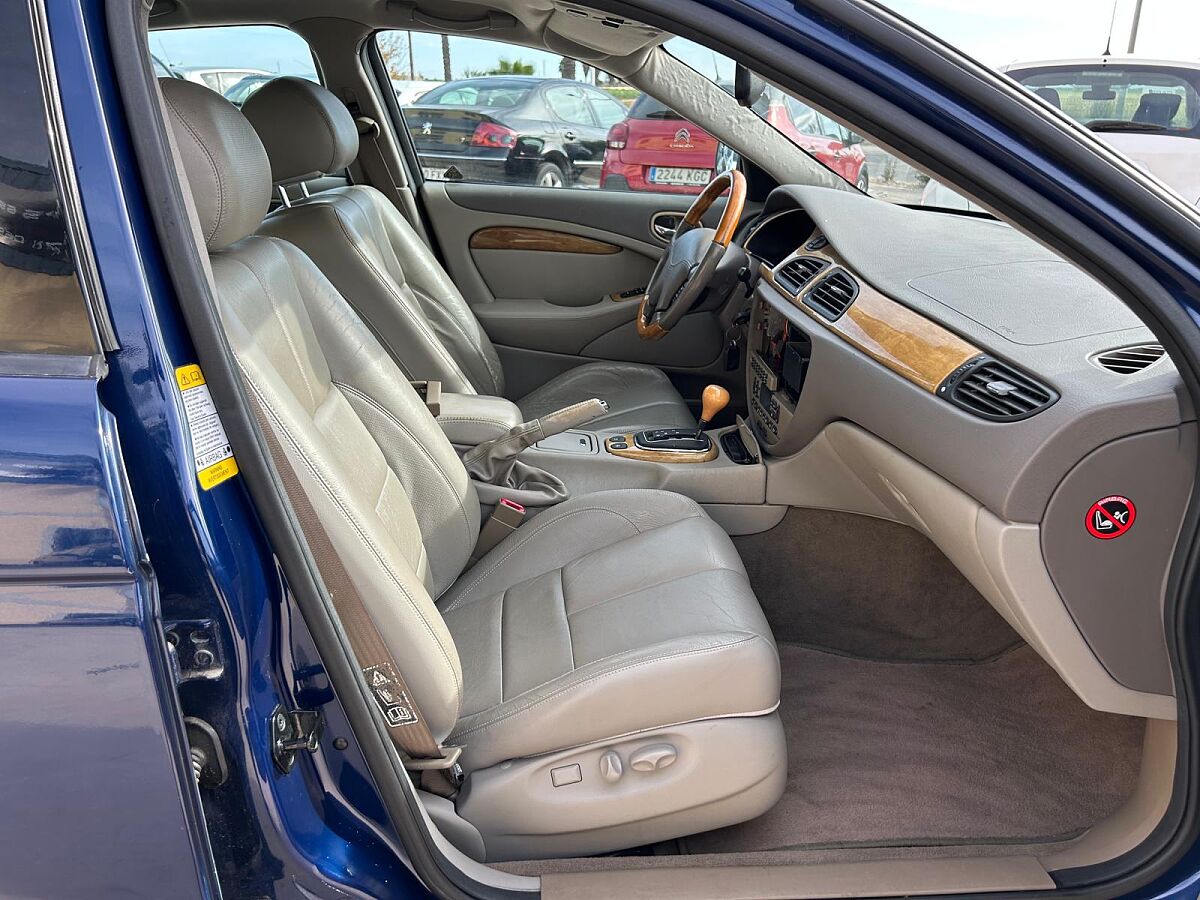 JAGUAR S TYPE 3.0 EXECUTIVE AUTO SPANISH LHD IN SPAIN 100000 MILES SUPERB 2001